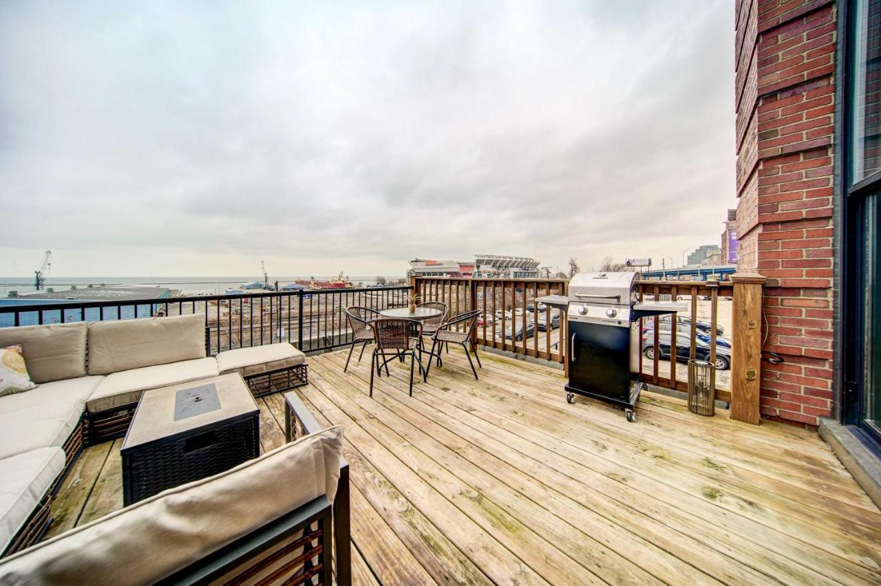 Waterfront Cleveland Apt About 1 Mi To Downtown Exterior photo